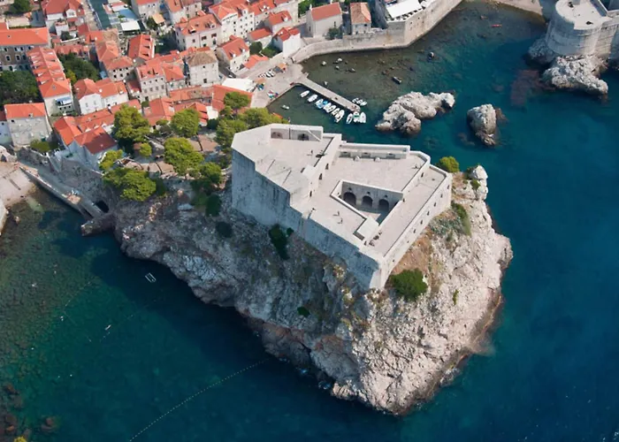 Sea View With Balcony *