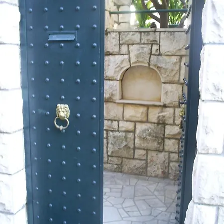 Sea View With Balcony دوبروفينك